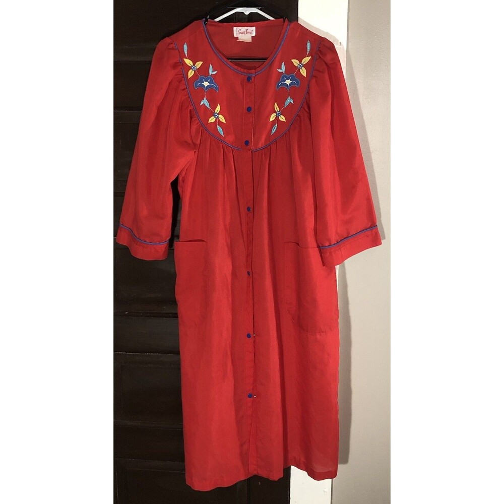 Vintage Smart Time Red with Flowers Long Sleeve Snap Women’s Large